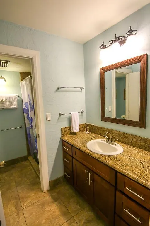 Aparthotel Papakea K303 2Bed/2Bath Stunning Ocean & Pool Views Lahaina