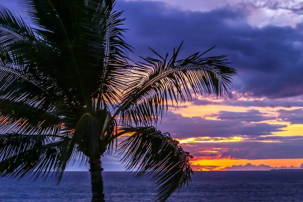 Aparthotel Papakea K303 2Bed/2Bath Stunning Ocean & Pool Views Lahaina